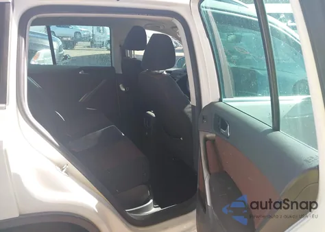 2009 Volkswagen Tiguan Se z USA, uszkodzony, nr VIN WVGAV75N29W527403